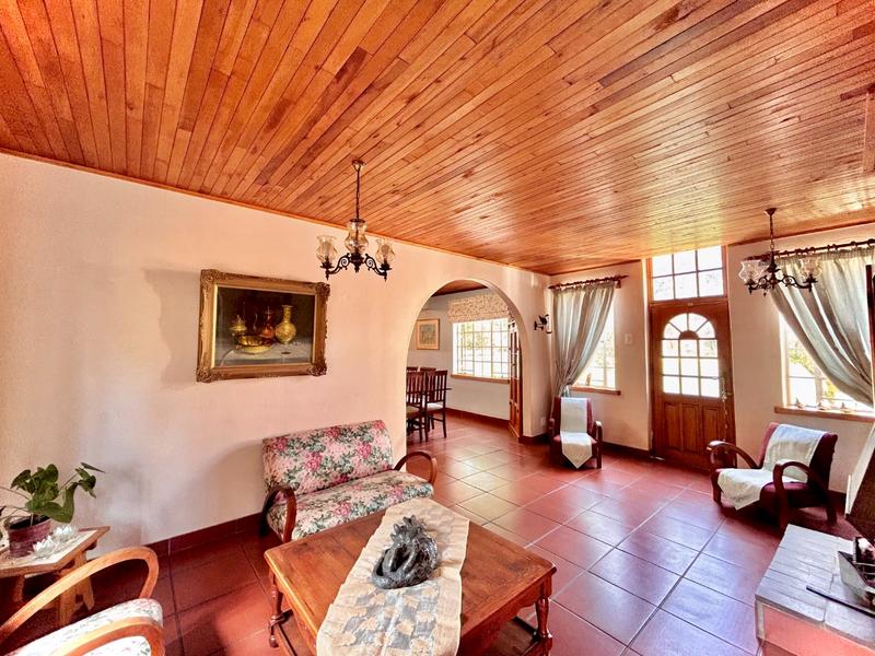 6 Bedroom Property for Sale in Hartbeespoort Rural North West